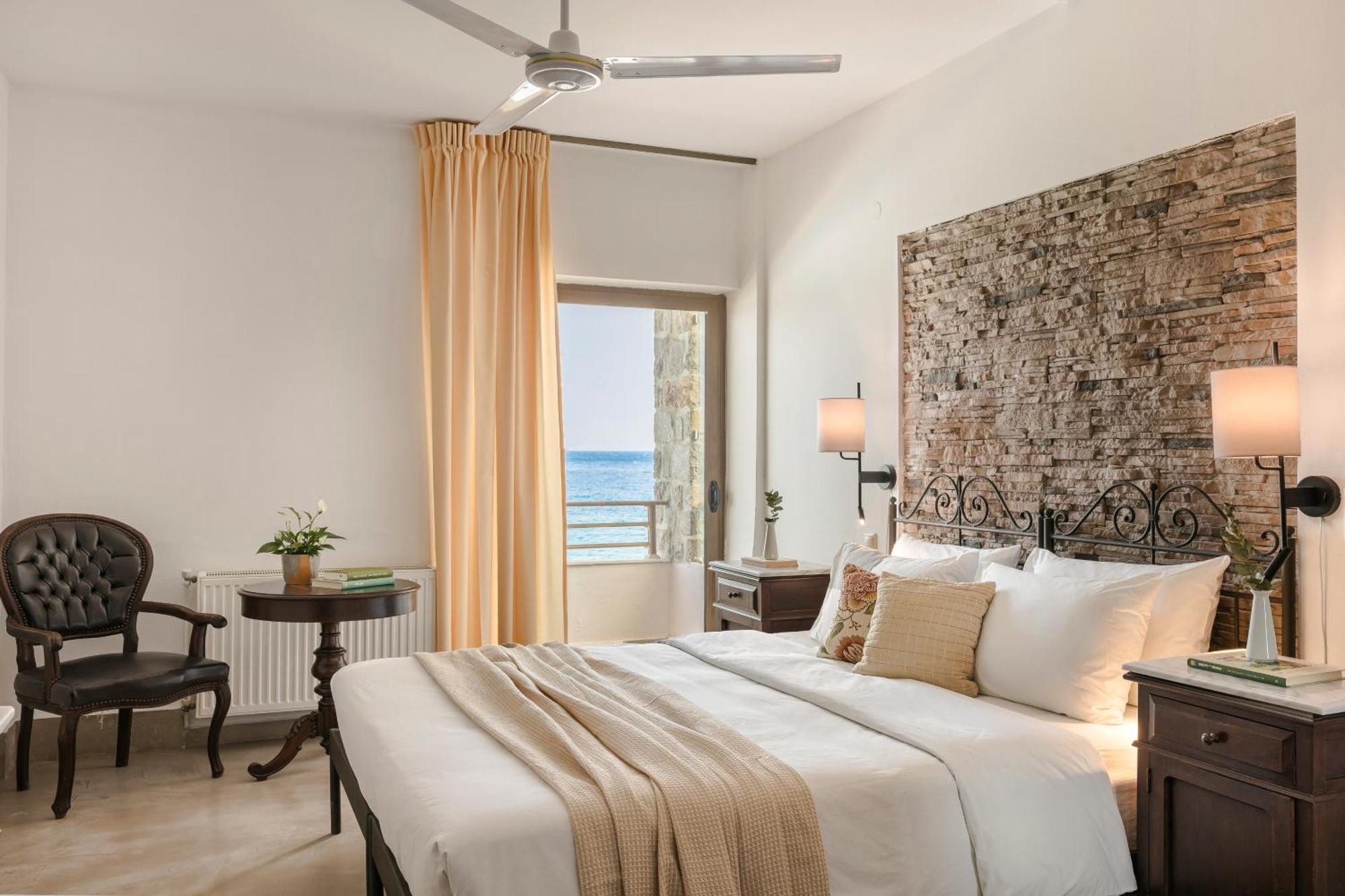 Niki Beach Hotel Kamariotissa 객실 사진