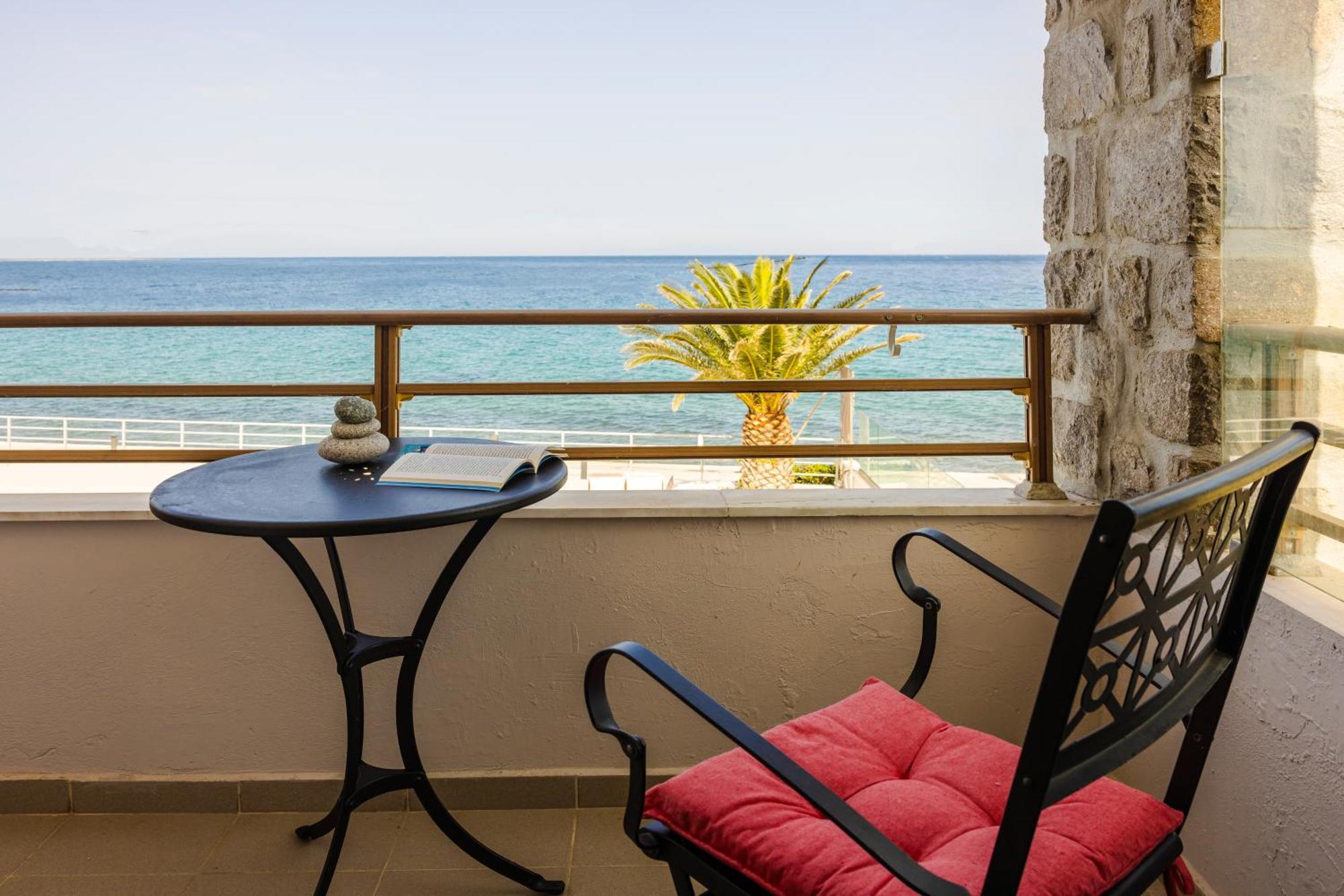 Niki Beach Hotel Kamariotissa 외부 사진
